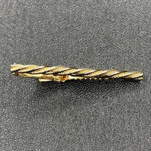 Anson Gold Tone Textured Tie Bar